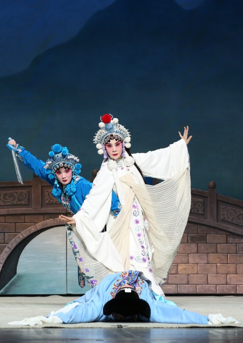 金山寺·白蛇.jpg 金山寺·白蛇.jpg